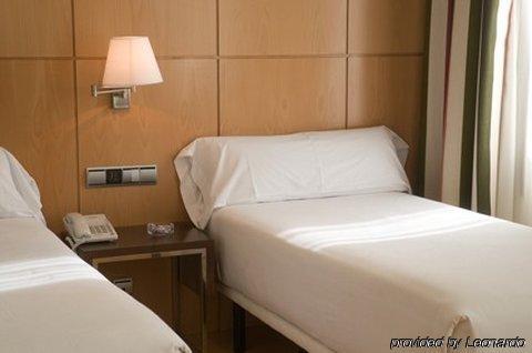 Hotel Feria Valladolid Zewnętrze zdjęcie